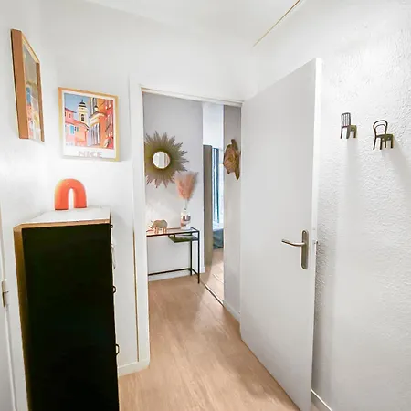 Moderne, Piscine, Parking Proche Des Plages * Saint-Raphaël