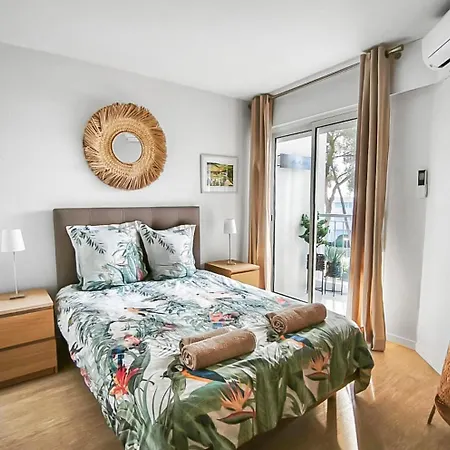 Daire Moderne, Piscine, Parking Proche Des Plages