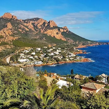 Appartement Moderne, Piscine, Parking Proche Des Plages *