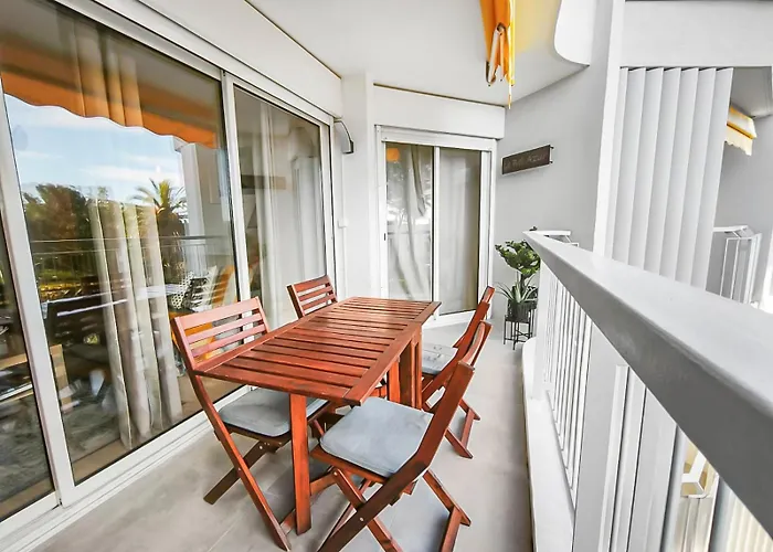 アパート Moderne, Piscine, Parking Proche Des Plages