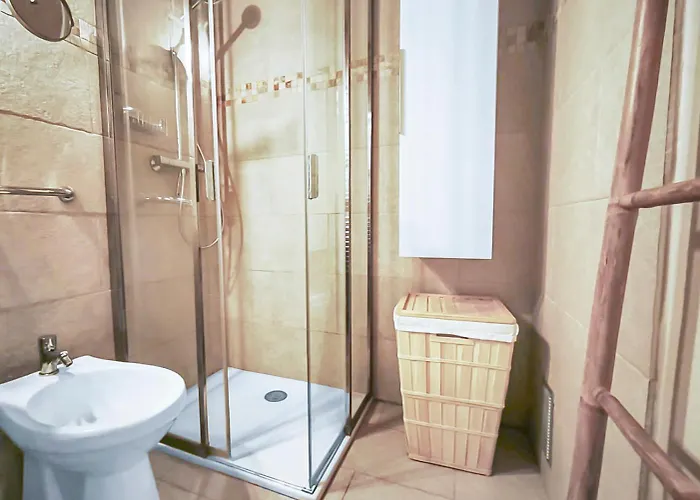 Moderne, Piscine, Parking Proche Des Plages アパート Saint-Raphaël